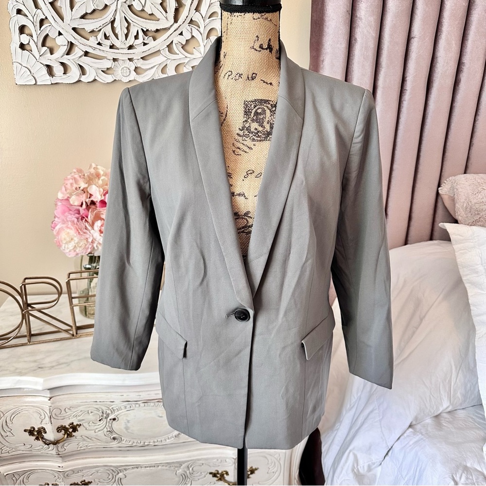 Lafayette 148 New York Gray Virgin Wool one button Suit Jacket SZ 14